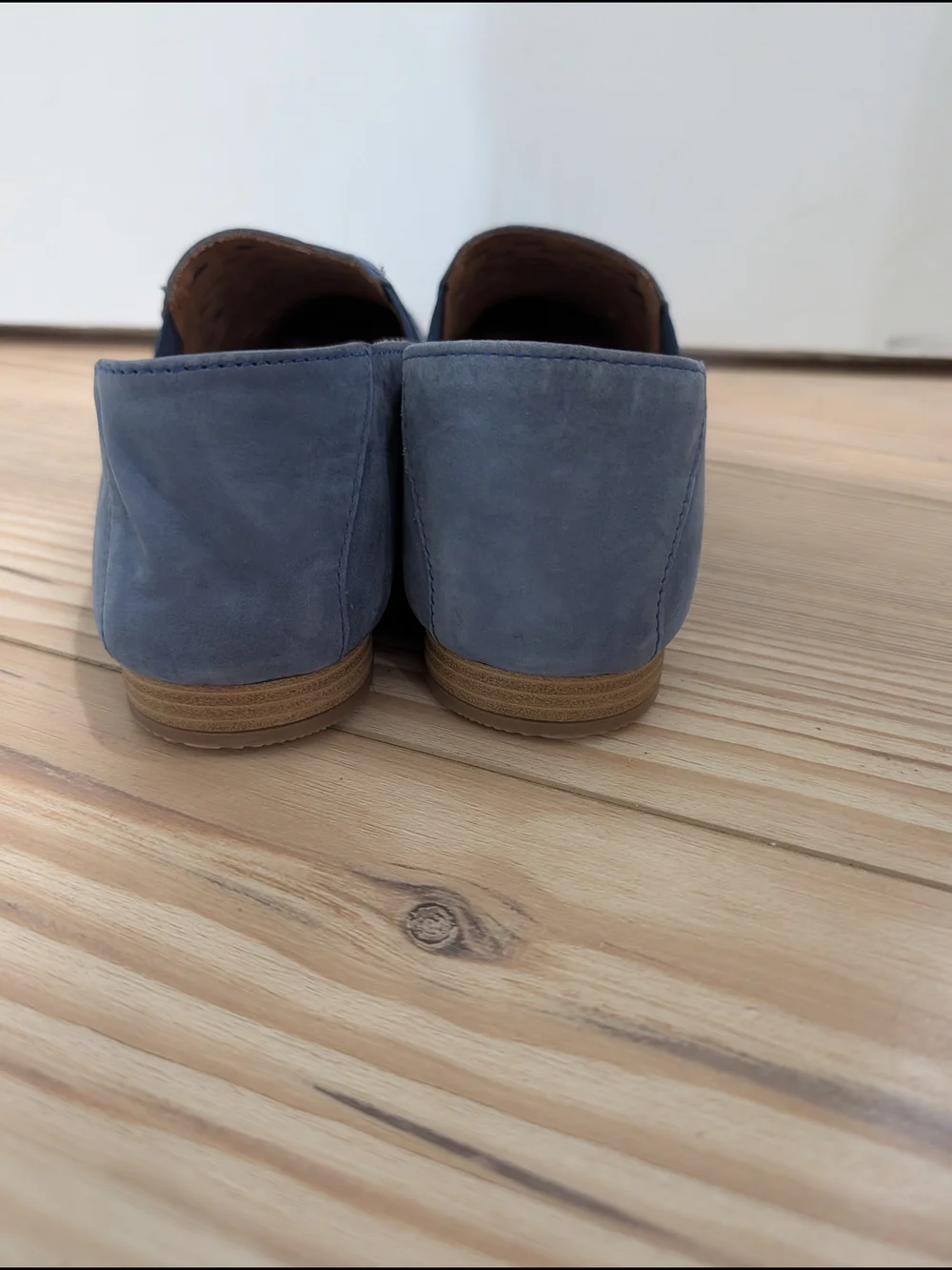 Earth Origins‎ Women’s Perforated Blue Suede Slip-On Loafers